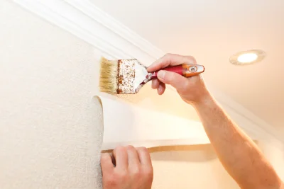 Pose de papier peint aux Vallois — revêtements muraux et toiles de verre